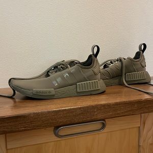 Women’s adidas NMD lightly used shoe